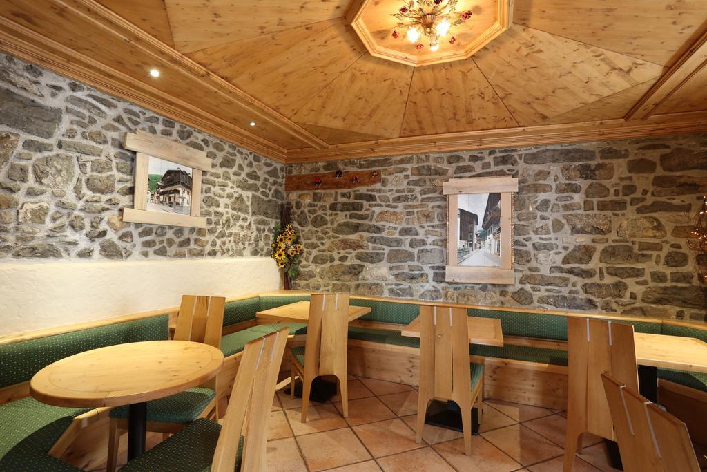 Albergo Centrale Forni di Sopra Ngoại thất bức ảnh