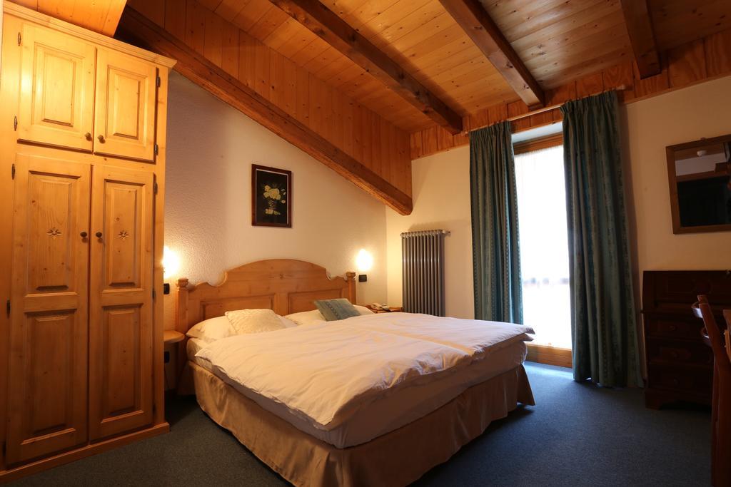 Albergo Centrale Forni di Sopra Phòng bức ảnh