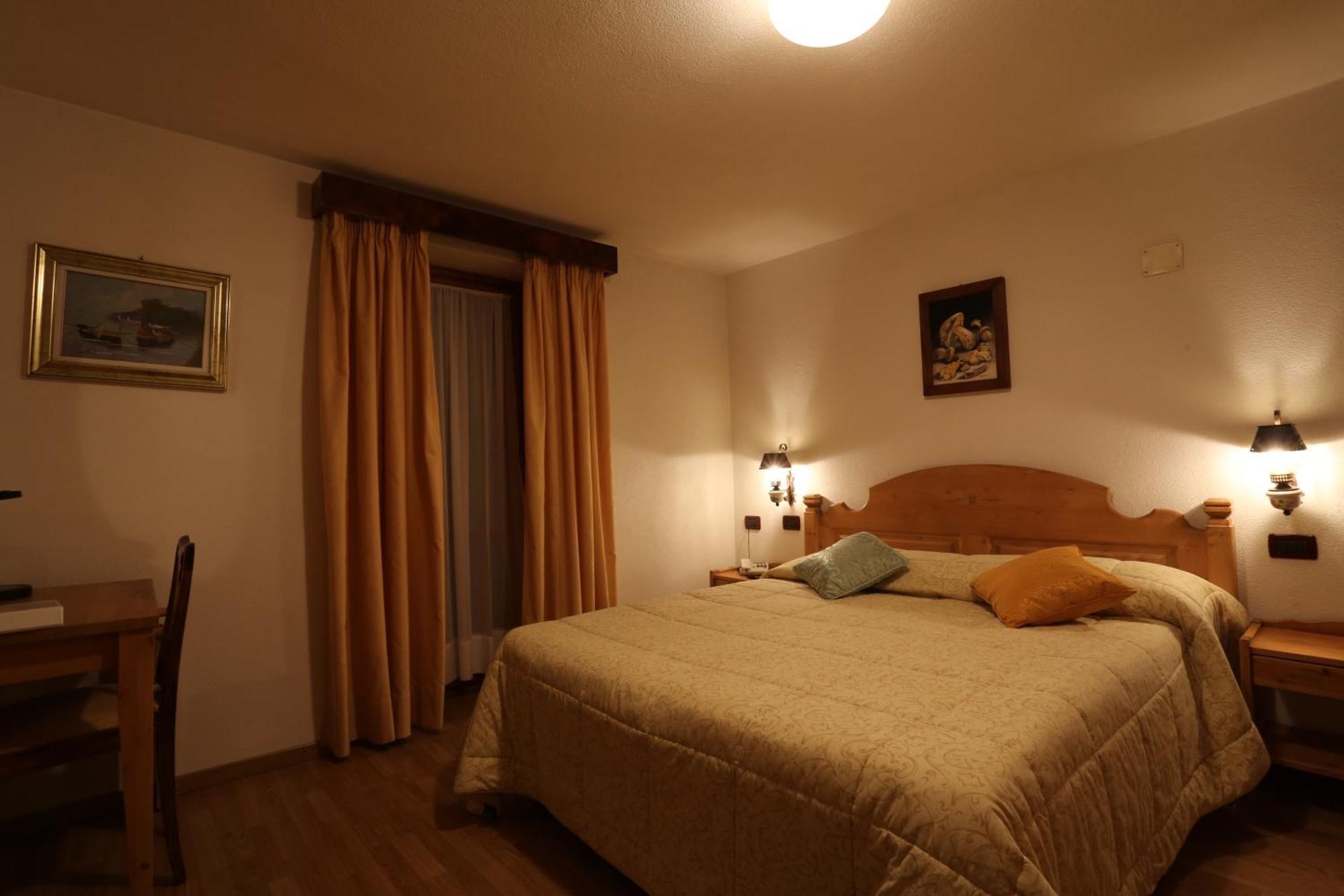 Albergo Centrale Forni di Sopra Phòng bức ảnh